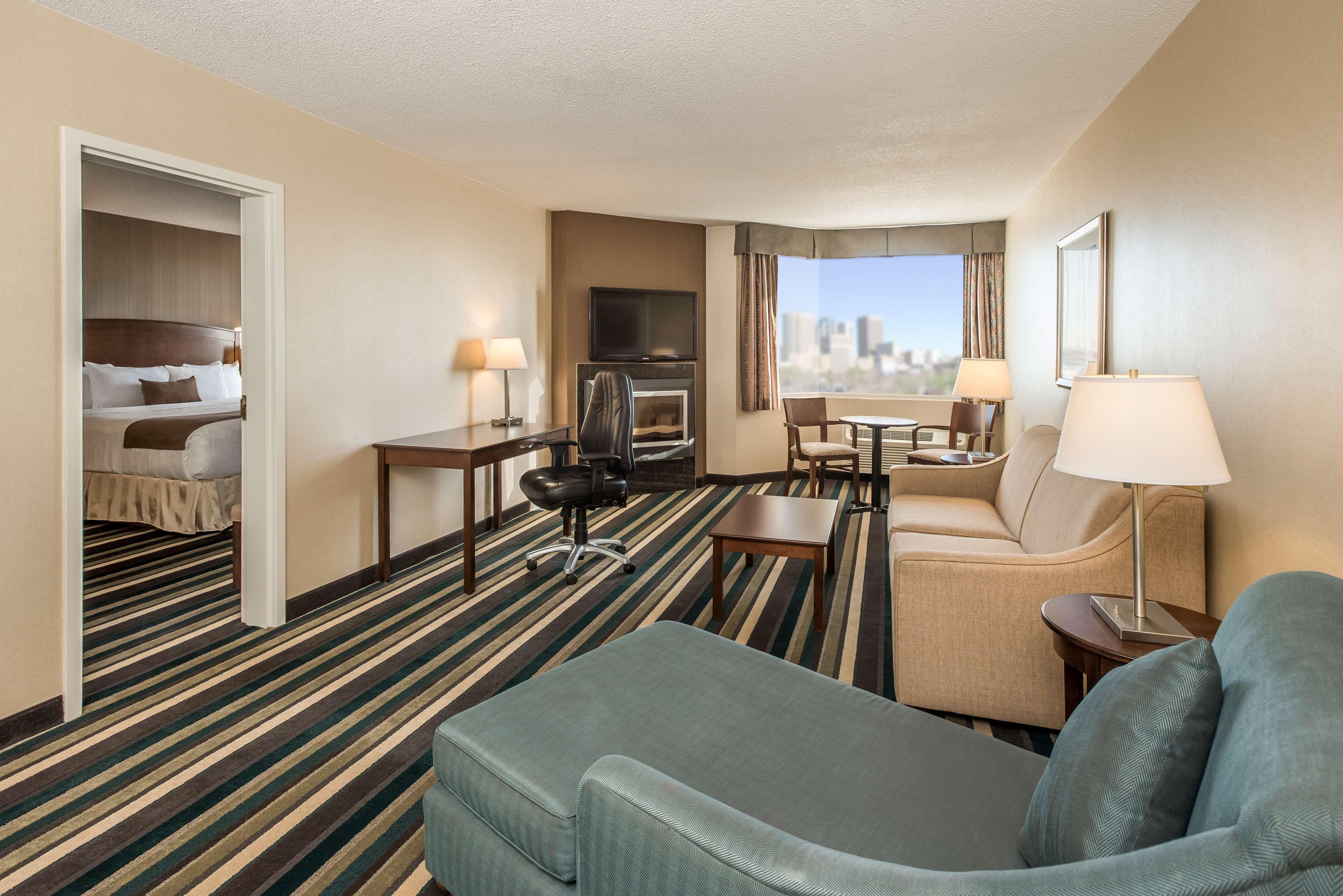 Best Western Plus Winnipeg Airport Hotel Exteriér fotografie