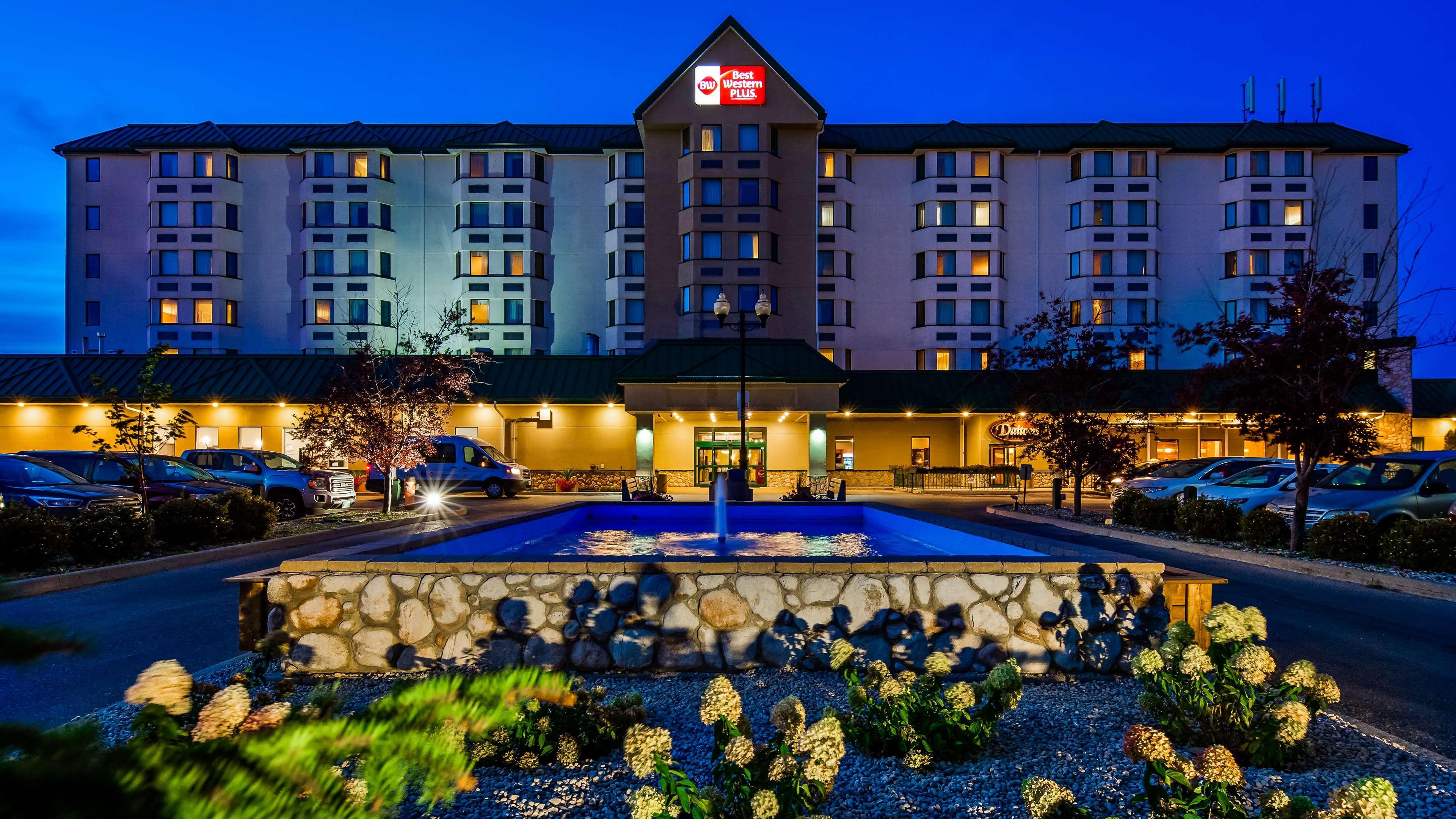 Best Western Plus Winnipeg Airport Hotel Exteriér fotografie