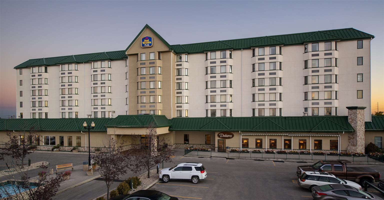 Best Western Plus Winnipeg Airport Hotel Exteriér fotografie